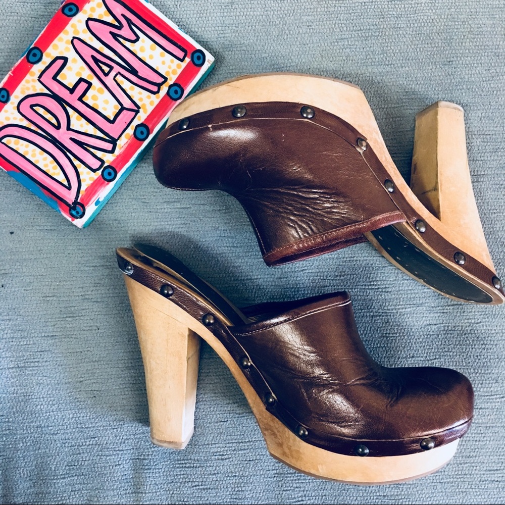BCBGirls Clogs